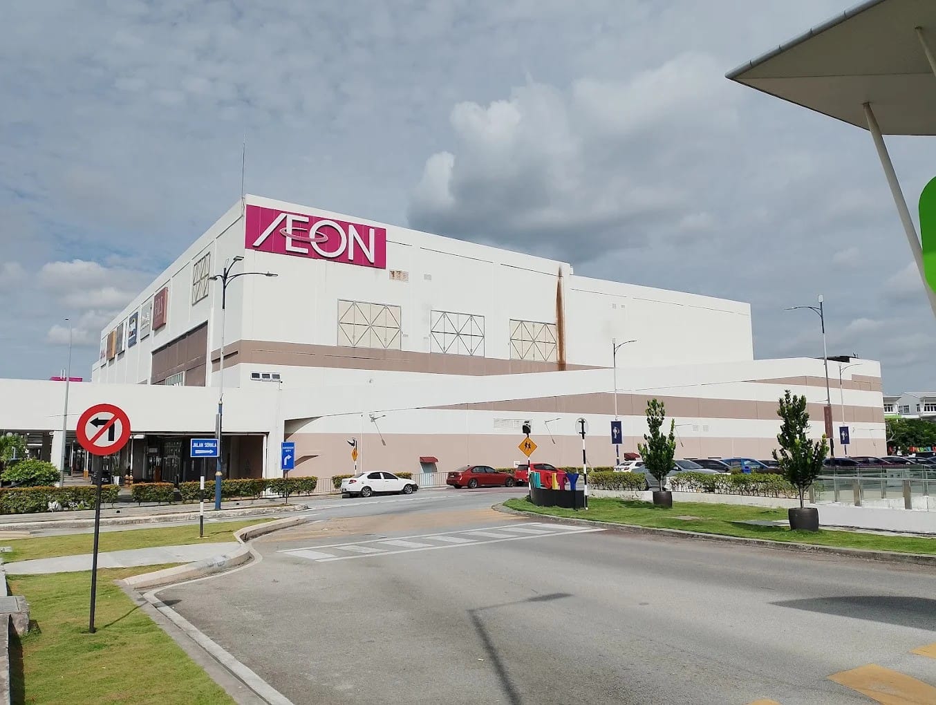 AEON Mall Rawang (Parking Rooftop)