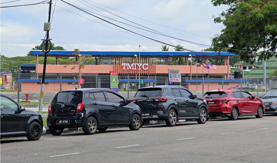 Tunku Mahkota Ismail Youth Centre - TMIYC MUAR