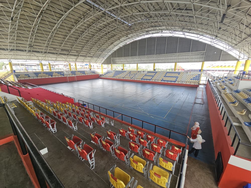 Paroi Indoor Stadium